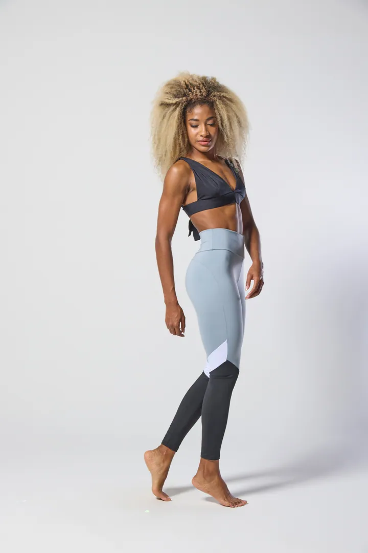 Women · Activewear: Legging & top set, Slate & black, front view