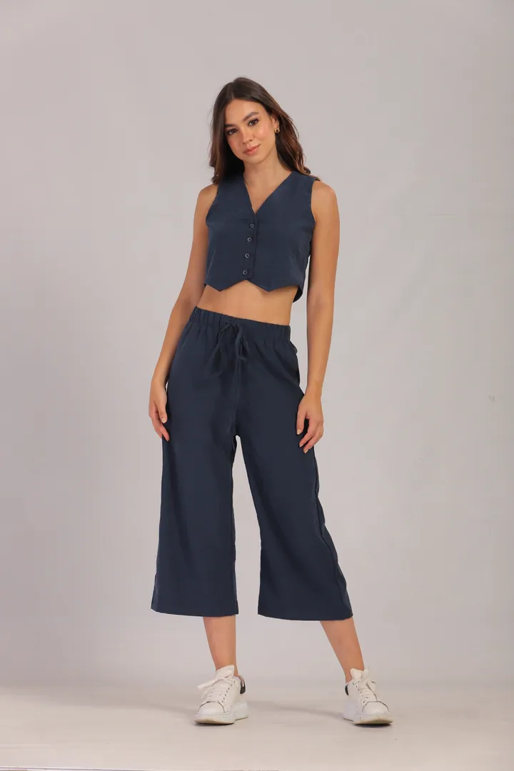 Women · Casual: Vest & culotte set, Navy, front view
